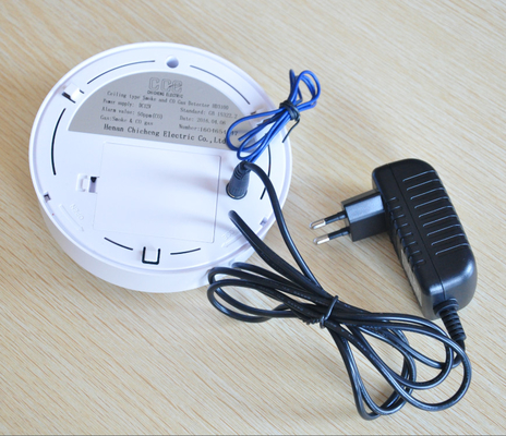 Smoke and carbon monoxide alarm with wireless signal of Zigbee, SMS or GPRS for home use and carbon monoxide gas and smoke